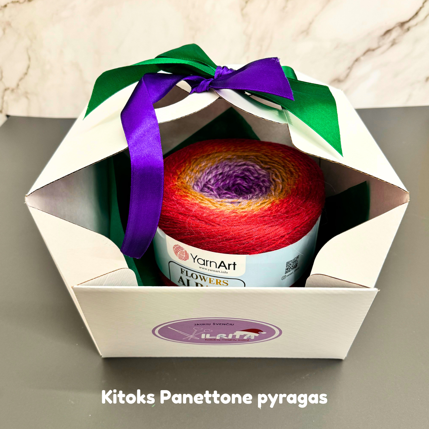 Christmas "Panettone" Yarn Gift Set