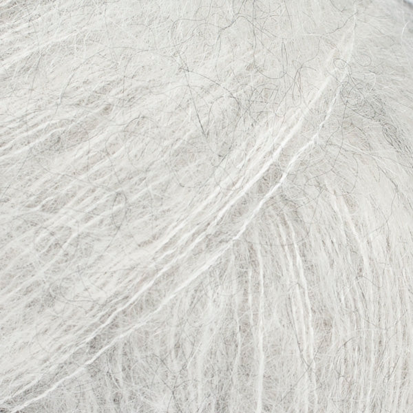 DROPS Kid-Silk 44 Mēnessgaisma – mohēras un zīda dzija