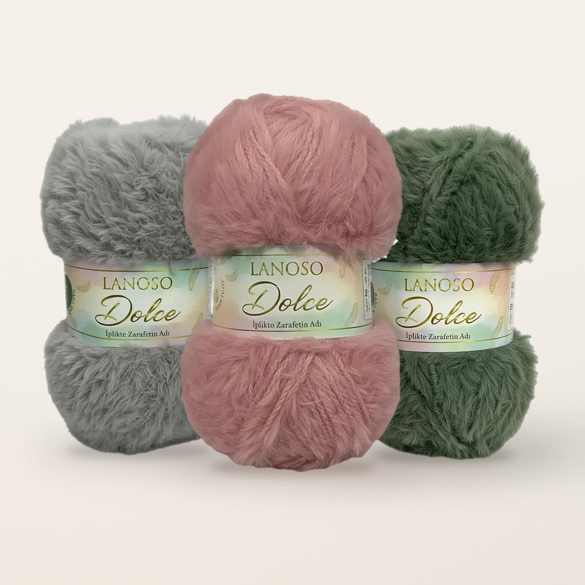 Lanoso Dolce plush yarn – colours 951, 933 and 929