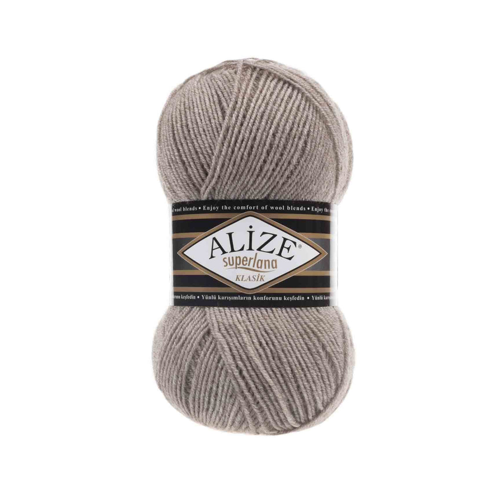 Hobby YARN 3 x etikettenlabel met Alize Superlana Klasik Hobby YARN 3 x etikettenlabel met Alize Superlana Klasik