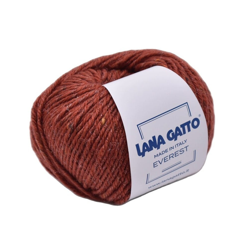 Lana Gatto Everest